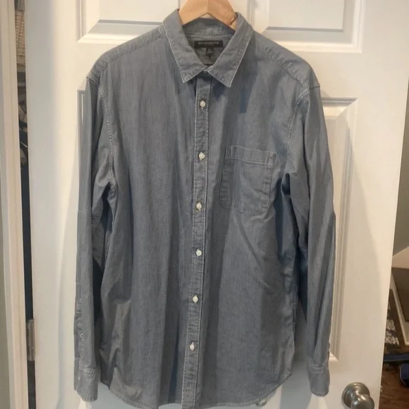 Banana Republic Men’s long sleeve button up, XL navy denim Durable fabric like N - Picture 14 of 16